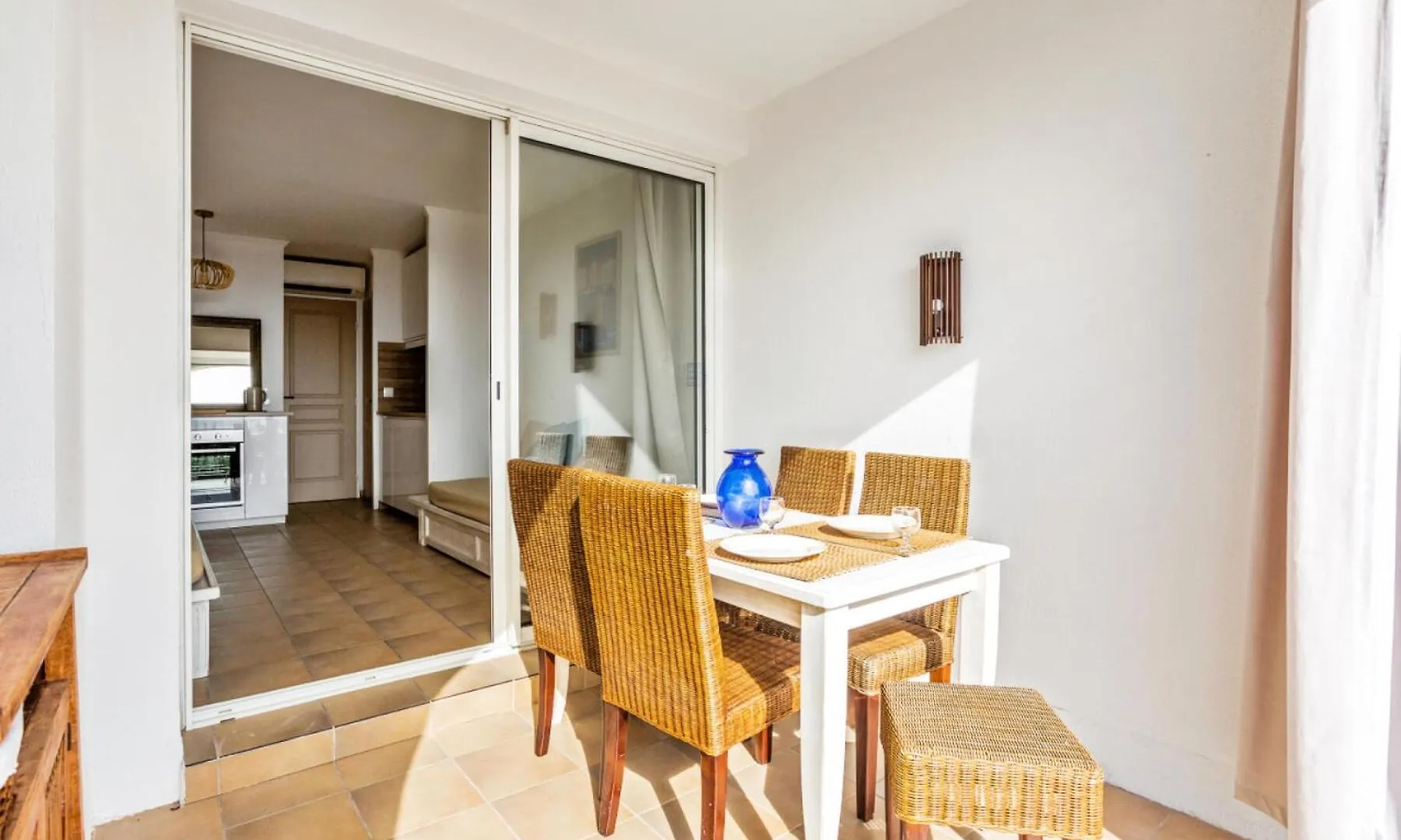 Les Appartements Aux Restanques Du Golfe De St Tropez - Maeva Home - Appartement 2 Pieces 4 Personnes Avec Tres Belle Vue Mer - Prestige - Super Home Mae-8321 Grimaud 0*,  France